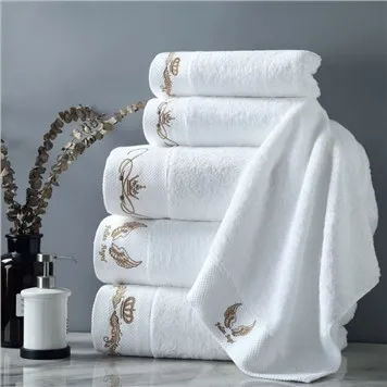 Custom Embroidery Hotel White Towel